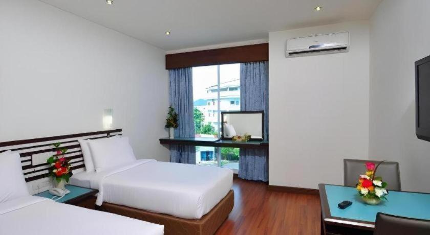 The Color Hotel Hat Yai Exterior foto