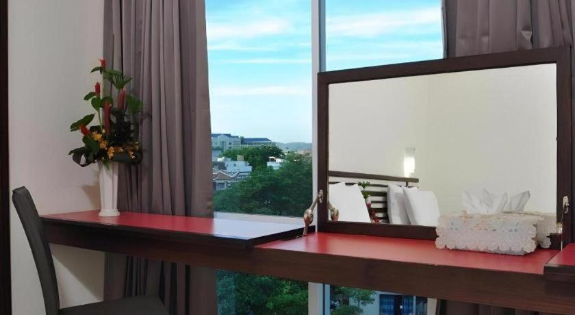 The Color Hotel Hat Yai Exterior foto
